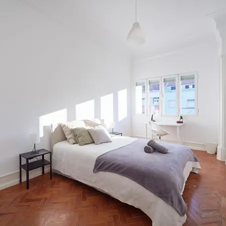 Modern In The Center Guest house