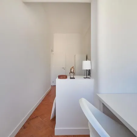 Modern In The Center Guest house